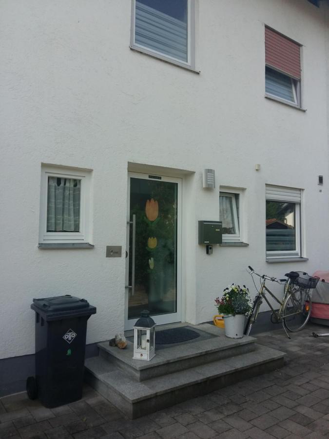 Modernes Apartment Zum Wohlfuehlen คอลบาร์มัวร์ ภายนอก รูปภาพ