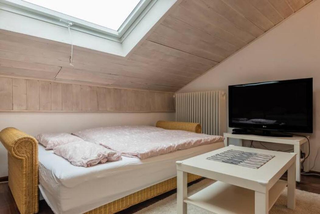 Modernes Apartment Zum Wohlfuehlen คอลบาร์มัวร์ ภายนอก รูปภาพ